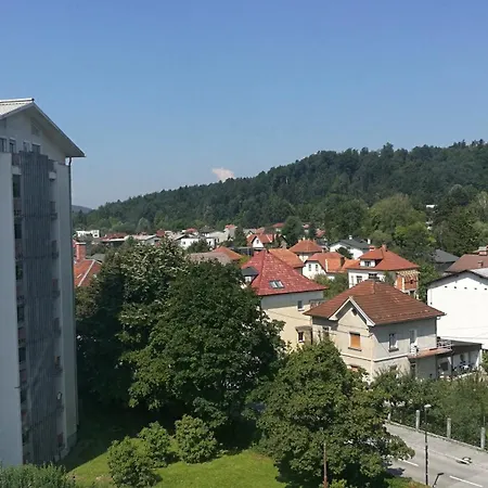 Hostel Rozna Dolina, Dom Xiv Ljubljana