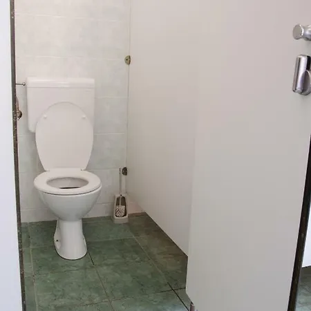 Rozna Dolina Hostal Liubliana